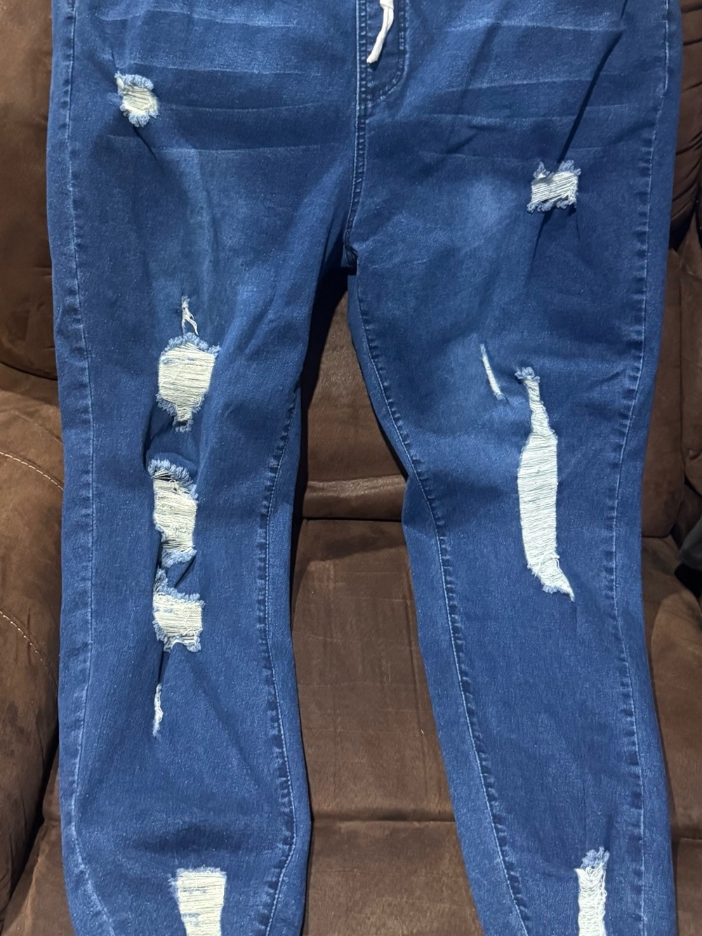 SHEIN Distressed Dark Blue Skinny Jeans - Picture 2 of 4